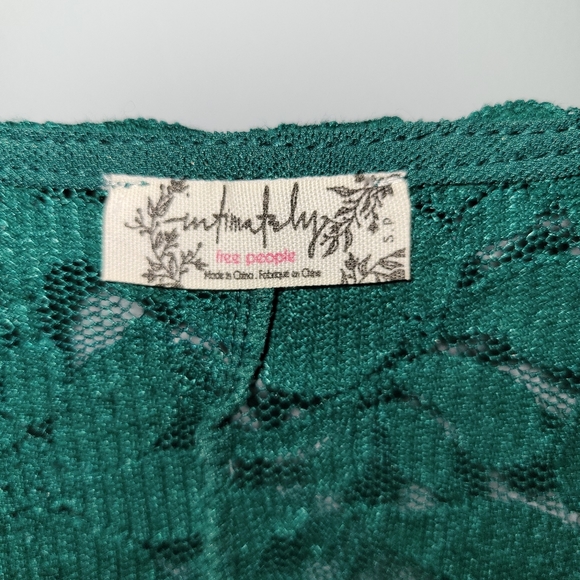 Free People long sleeved lace top - Picture 5 of 8